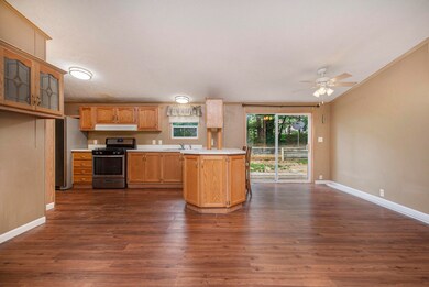 Kitchen/Dining