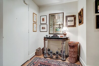 [Foyer]
Note parquet floor.
