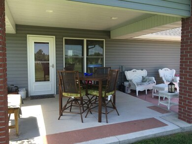 9131 W Front Rd, North Platte, NE 69101 - photo 4