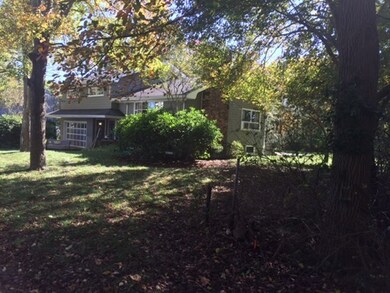 82 Merrimac St, South Dartmouth, MA 02748 - photo 2