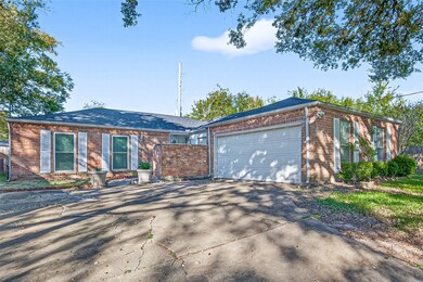 13702 Ella Lee Ln, Houston, TX 77077 - photo 3