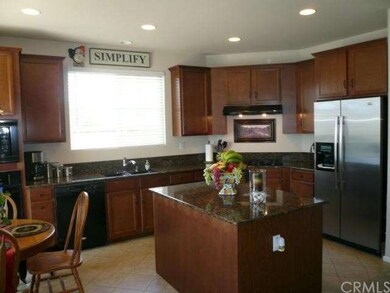 Fabulous center island kitchen with granite counte