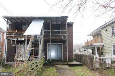 546 S Main St, Chambersburg, PA 17201 - photo 3