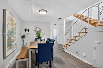 2200 Monroe St unit 23, Hollywood, FL 33020 - photo 4