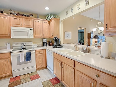 7343 SE 173rd Arlington Loop, The Villages, FL 32162 - photo 3