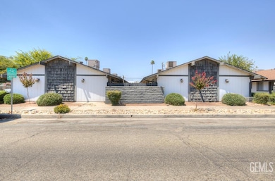 408 Trinity Ave, Chowchilla, CA 93610 - photo 6