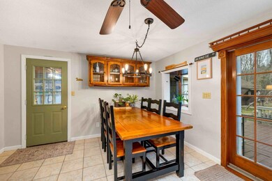 22 Corson St, Rochester, NH 03867 - photo 6