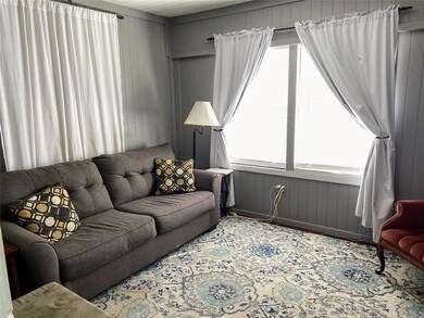 1100 Arvel Cir, Azle, TX 76020 - photo 4