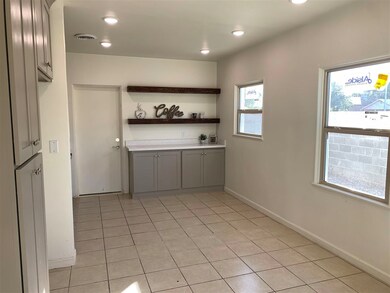 709 W 1st St, Yuma, AZ 85364 - photo 3