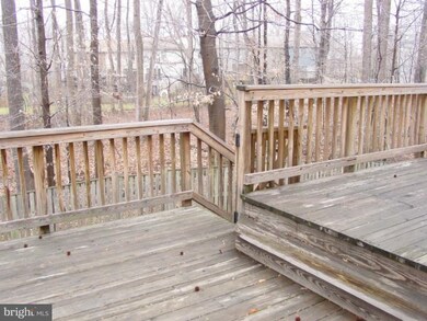 1820 Log Ln unit 7, Crofton, MD 21114 - photo 2