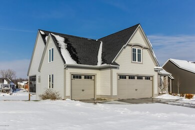 002-Front_View-2304765-medium