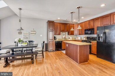 42910 Overly Square, Chantilly, VA 20152 - photo 7