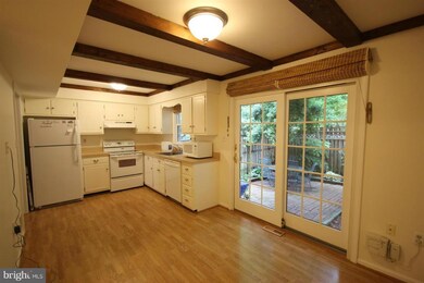 2959 Cashel Ln, Vienna, VA 22181 - photo 7