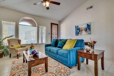 13575 Bradford St, Horizon City, TX 79928 - photo 6