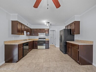 2712 Northwoods Dr, Jacksonville, NC 28540 - photo 7