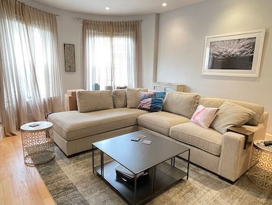 382 Commonwealth Ave unit 21, Boston, MA 02215 - photo 2