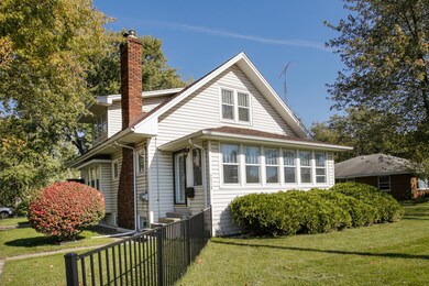 2519 main st-102