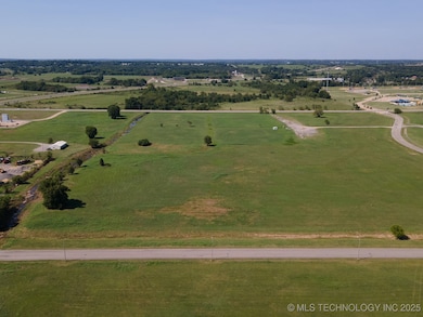 401 Airport, Tahlequah, OK 74464 - photo 6