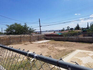 3022 Van Buren Ave, El Paso, TX 79930 - photo 6