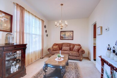 7368 Iron Dr, Macungie, PA 18062 - photo 4