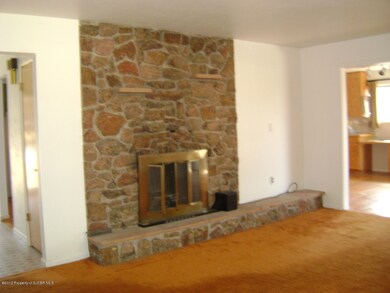Living Room w/Fireplace
