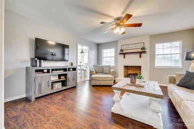 339 Gold Hill Rd, Fort Mill, SC 29715 - photo 5