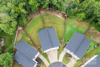 102 Mattoon St, Charlotte, NC 28216 - photo 3