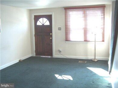 261 Westpark Ln, Clifton Heights, PA 19018 - photo 4