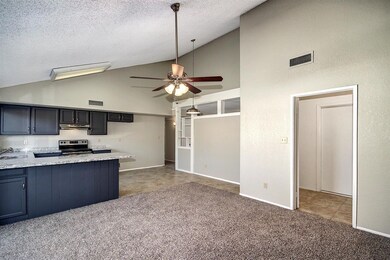 2650 W Bentrup St (6)