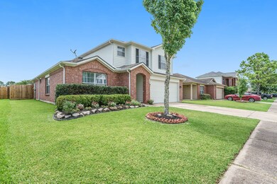 3108 Centennial Village Dr, Pearland, TX 77584 - photo 3