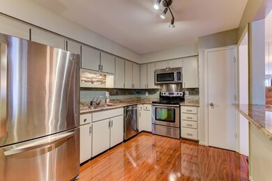 004-332262-12-3406 Kim Court B-15-5_8385