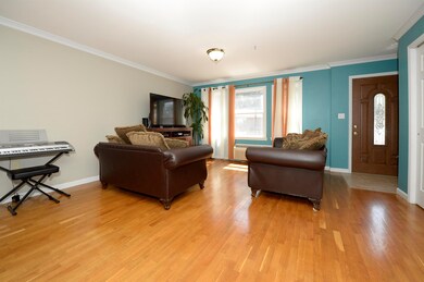 614 Fairview Ave unit D, Fairview, NJ 07022 - photo 3