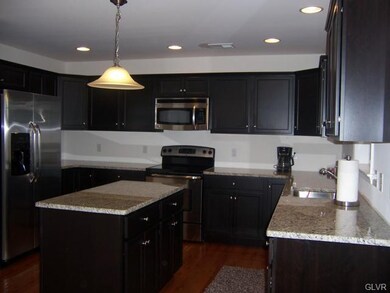 827 S Fork Dr, Easton, PA 18040 - photo 5