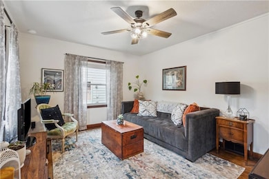 1800 45th St, Des Moines, IA 50310 - photo 4