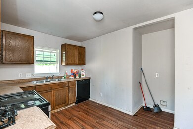 3829 Mainer St, Houston, TX 77021 - photo 2