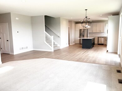 7334 Ambercrest Curve, Inver Grove Heights, MN 55077 - photo 7