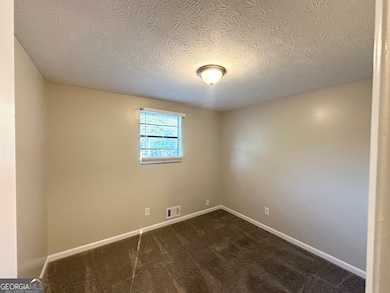 5670 Bob White Ln, Douglasville, GA 30135 - photo 6