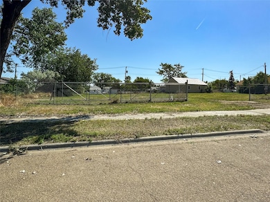 Additional fenced lot