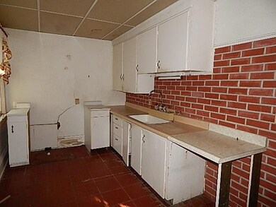 3414 Clark St, Des Moines, IA 50311 - photo 7