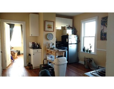 2 Hampshire Ct unit 2, Cambridge, MA 02139 - photo 2