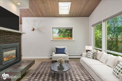 04-Living Room_MAX9278_Final