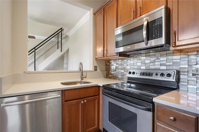 1111 Second St unit C, New Orleans, LA 70130 - photo 7