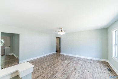 2523 Roland Rd SW, Huntsville, AL 35805 - photo 7