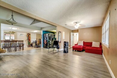 5542 Royce Ave, Jacksonville, FL 32205 - photo 7