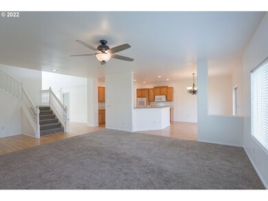 1327 Primrose Ln, Forest Grove, OR 97116 - photo 5