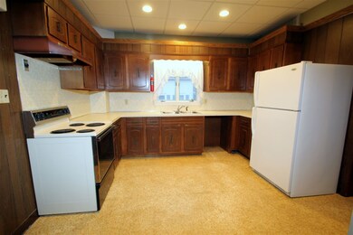 1st fl - kitchen