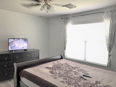 8510 Twillingate Ln, Houston, TX 77040 - photo 5