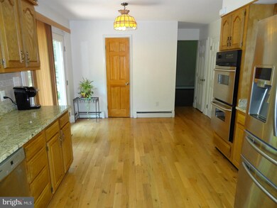 6017 Snowdens Run Rd, Sykesville, MD 21784 - photo 7