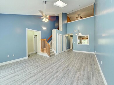 Living/dining room