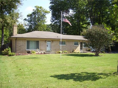 1742 Lynnwood Dr, New Albany, IN 47150 - photo 2